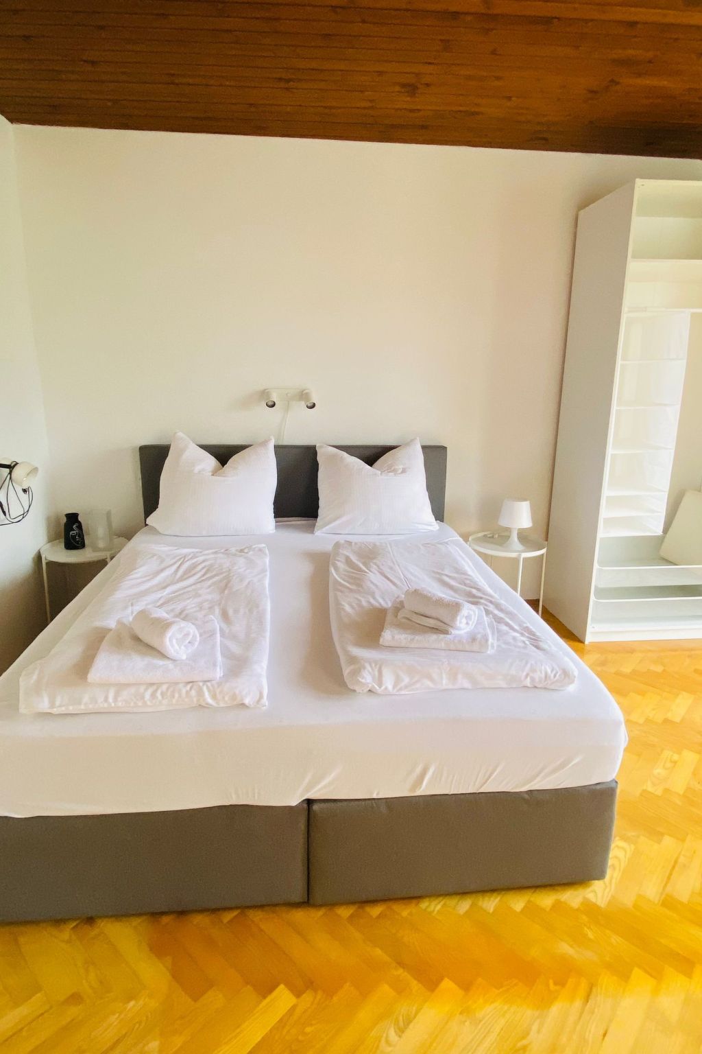 Studio in zentraler Lage - nur wenige Minuten zum See und Stadt-Image-tags.info