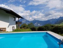 Vrijstaande woning met privézwembad en uitzicht op de Traunsee nabij Neukirchen - thumbnail 1