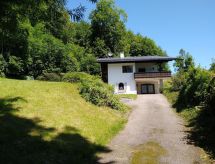 Vrijstaande woning met privézwembad en uitzicht op de Traunsee nabij Neukirchen - thumbnail 3