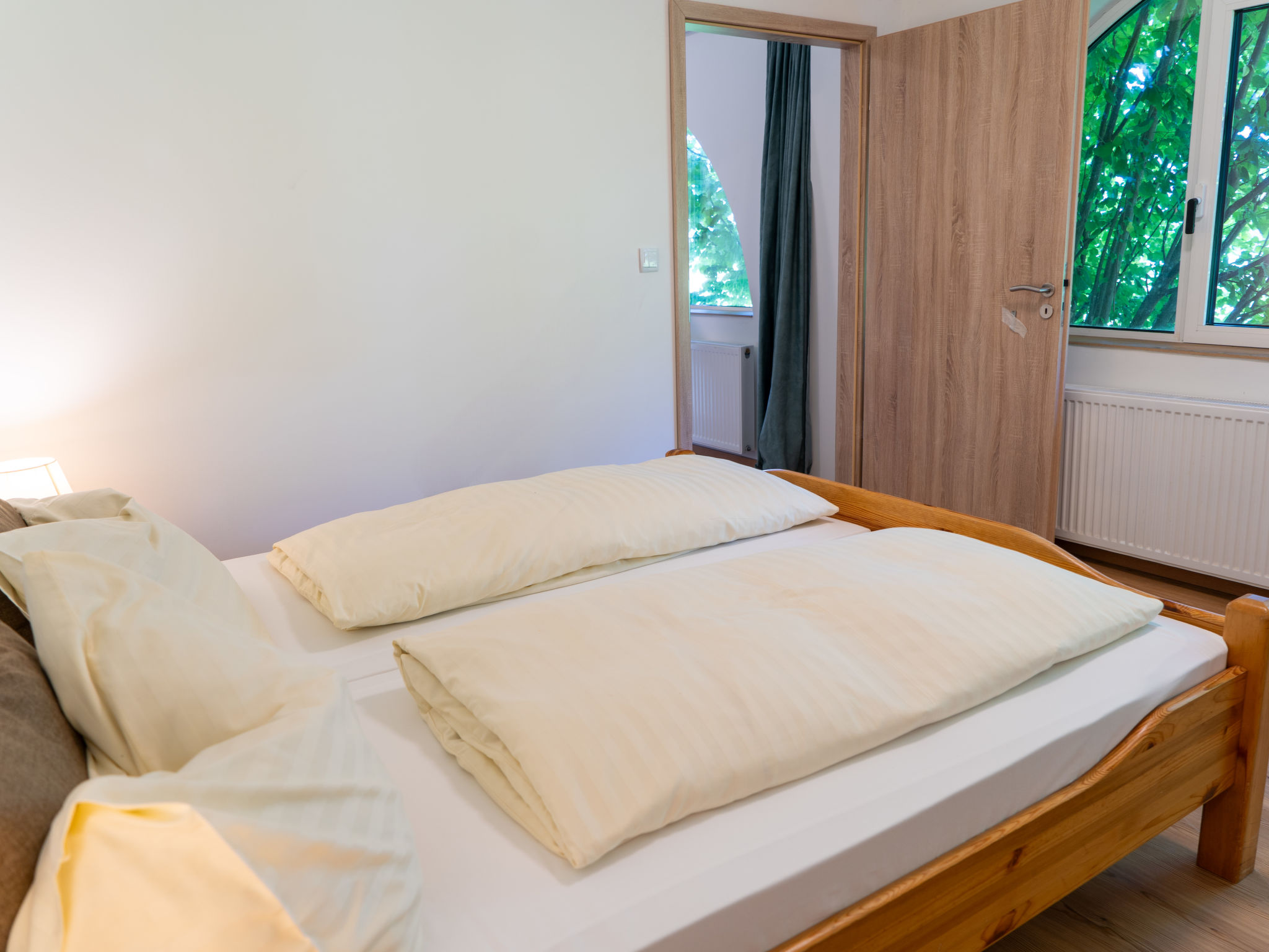 Wohnung Garten 2 Seeblick-Drinnen