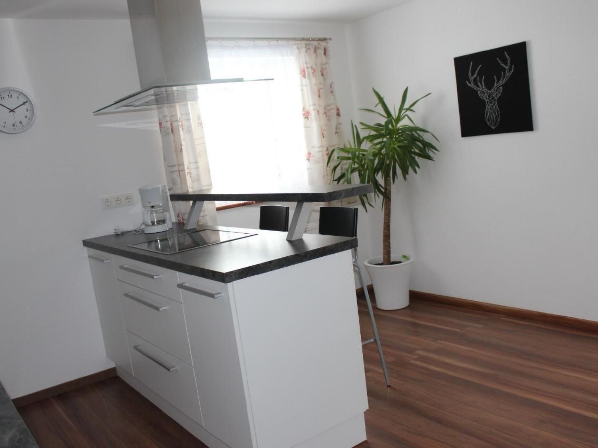 Mit Blick auf die Berge