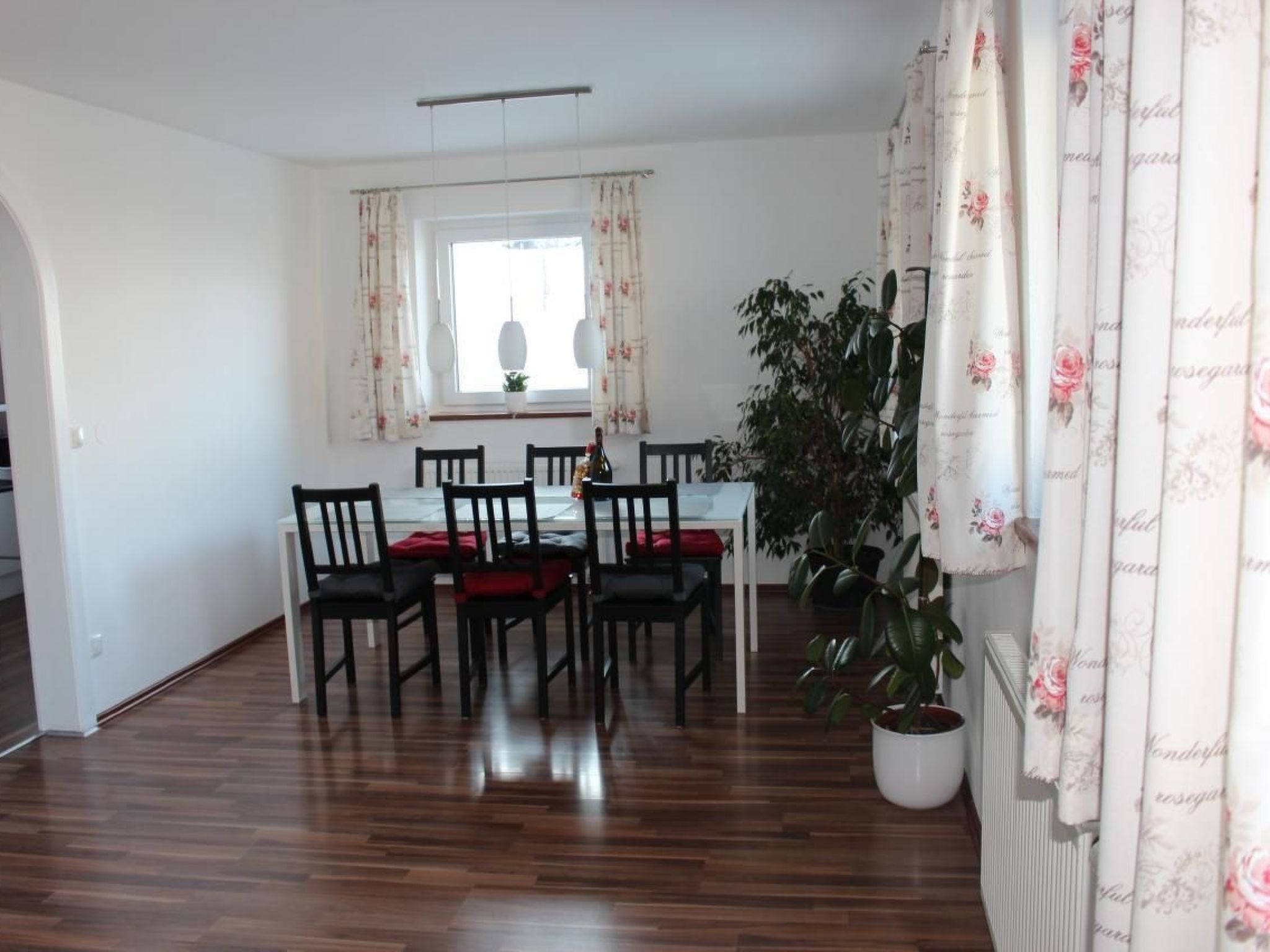 Mit Blick auf die Berge-Image-tags.info