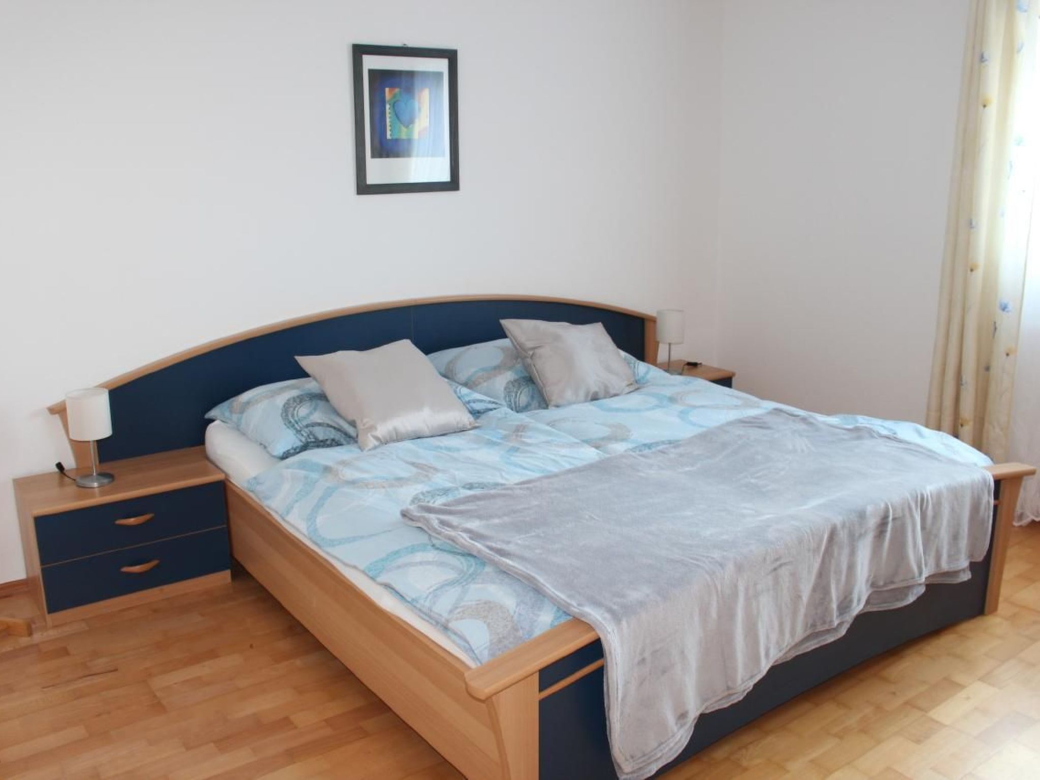 Mit Blick auf die Berge-Image-tags.info