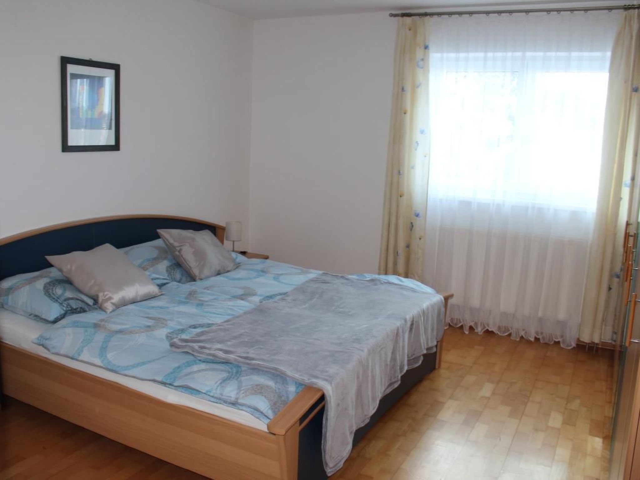 Mit Blick auf die Berge-Image-tags.info