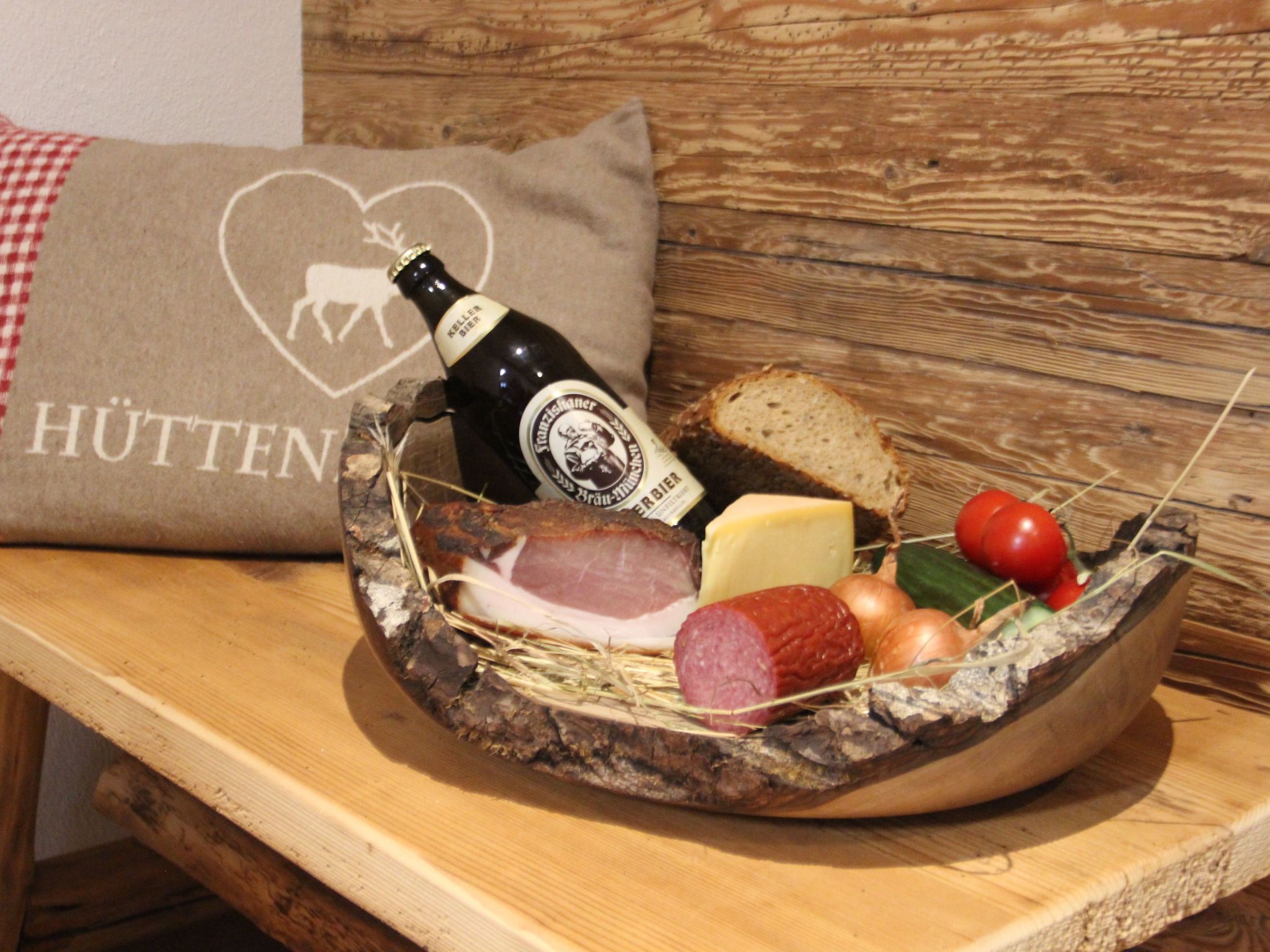 In Rußbach Am Pass Gschütt mit Garten, Terrasse und Grill-Image-tags.info