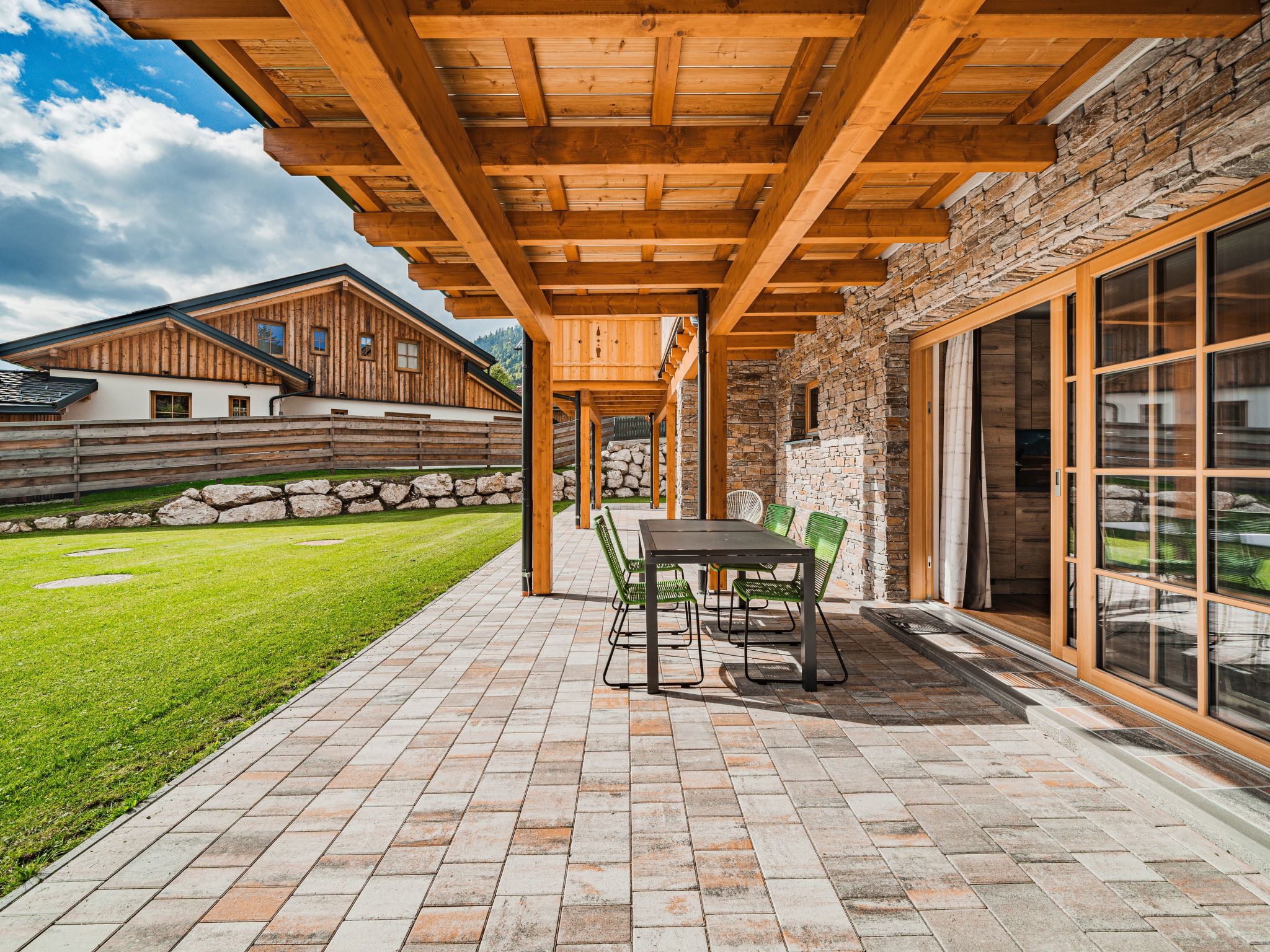 In Rußbach Am Pass Gschütt mit Garten, Terrasse und Grill-Image-tags.info