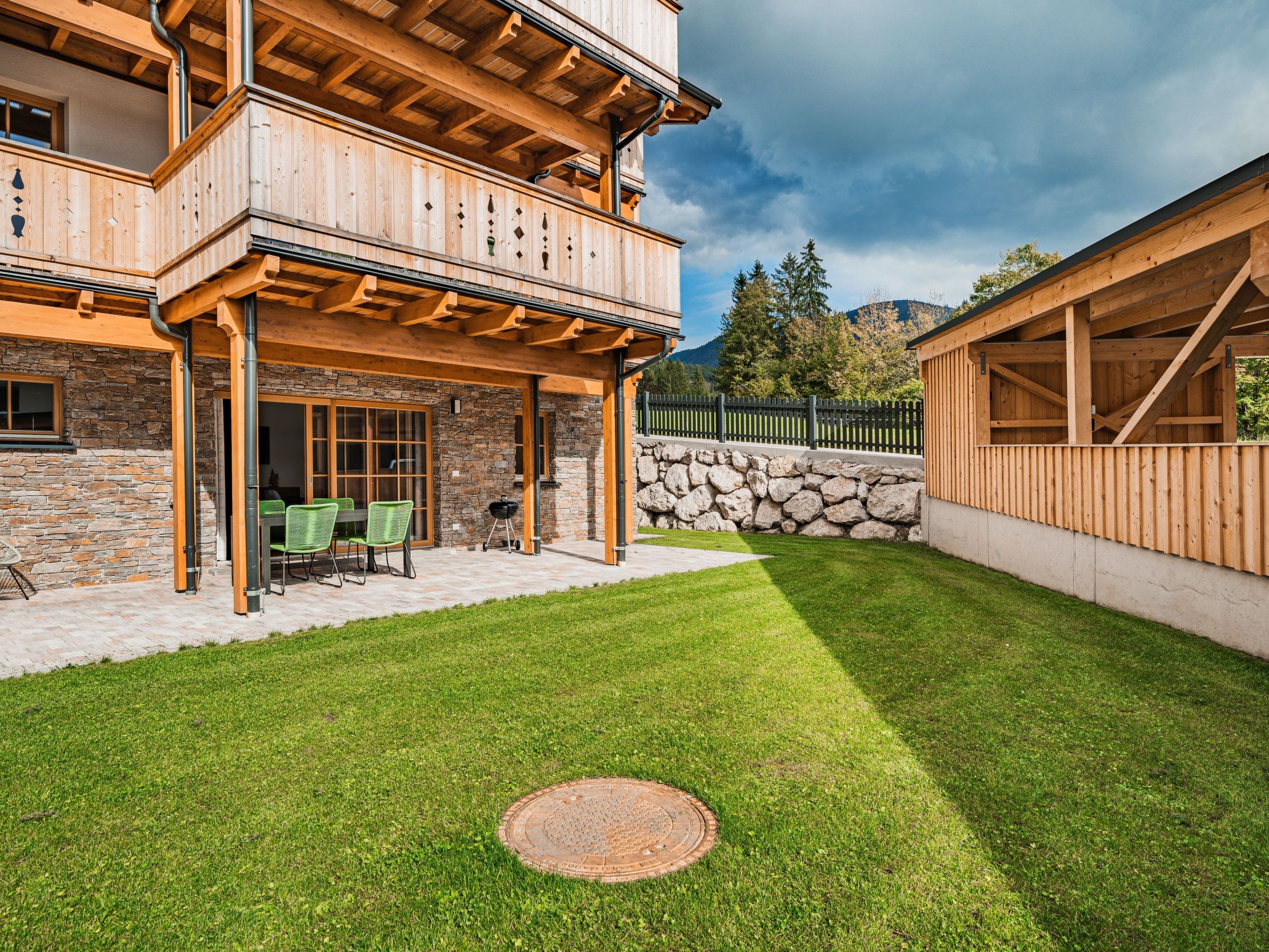 In Rußbach Am Pass Gschütt mit Garten, Terrasse und Grill-Image-tags.info