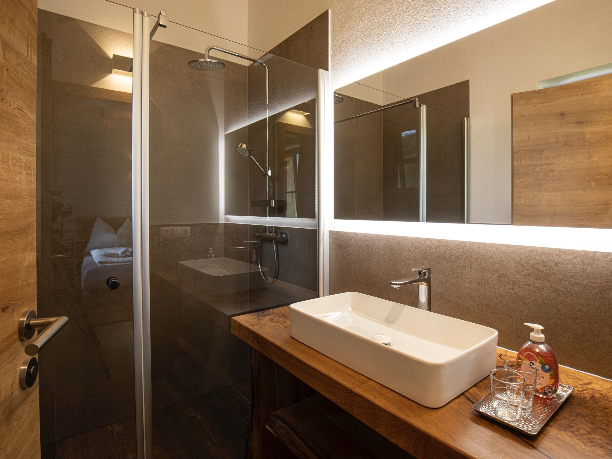 Dachstein Chalet Haus a-Image-tags.info