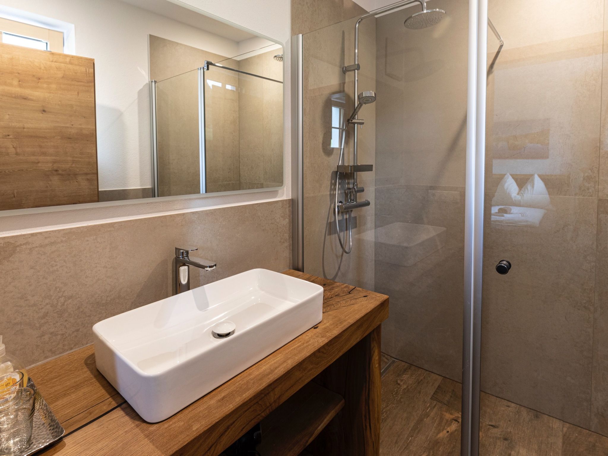 Dachstein Chalet Haus a-Image-tags.info