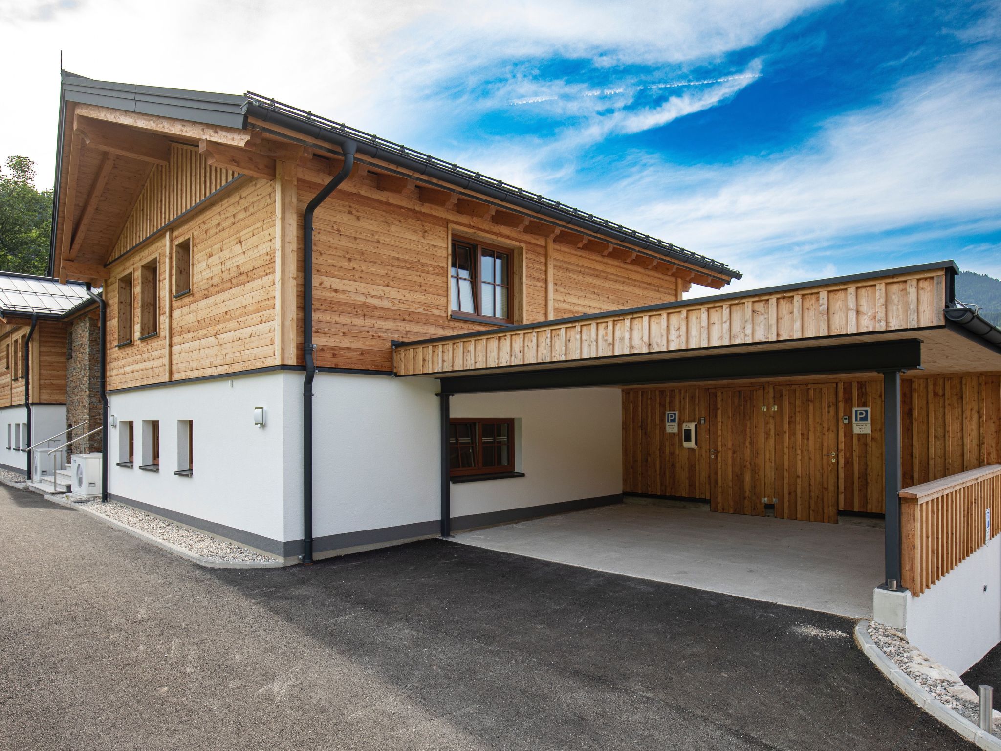 Dachstein Chalet Haus a-Image-tags.info