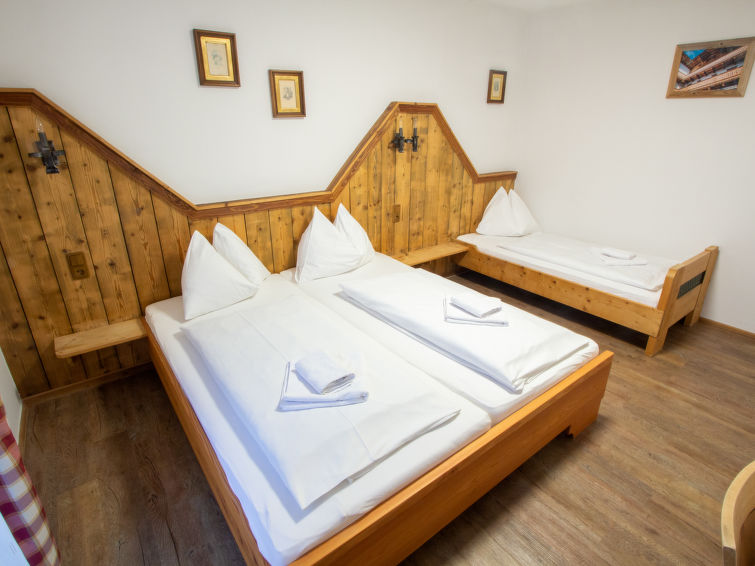 Search and Stay destination Grub, Salzburg - Austria from AU$ 465. Gipfelstürmer
