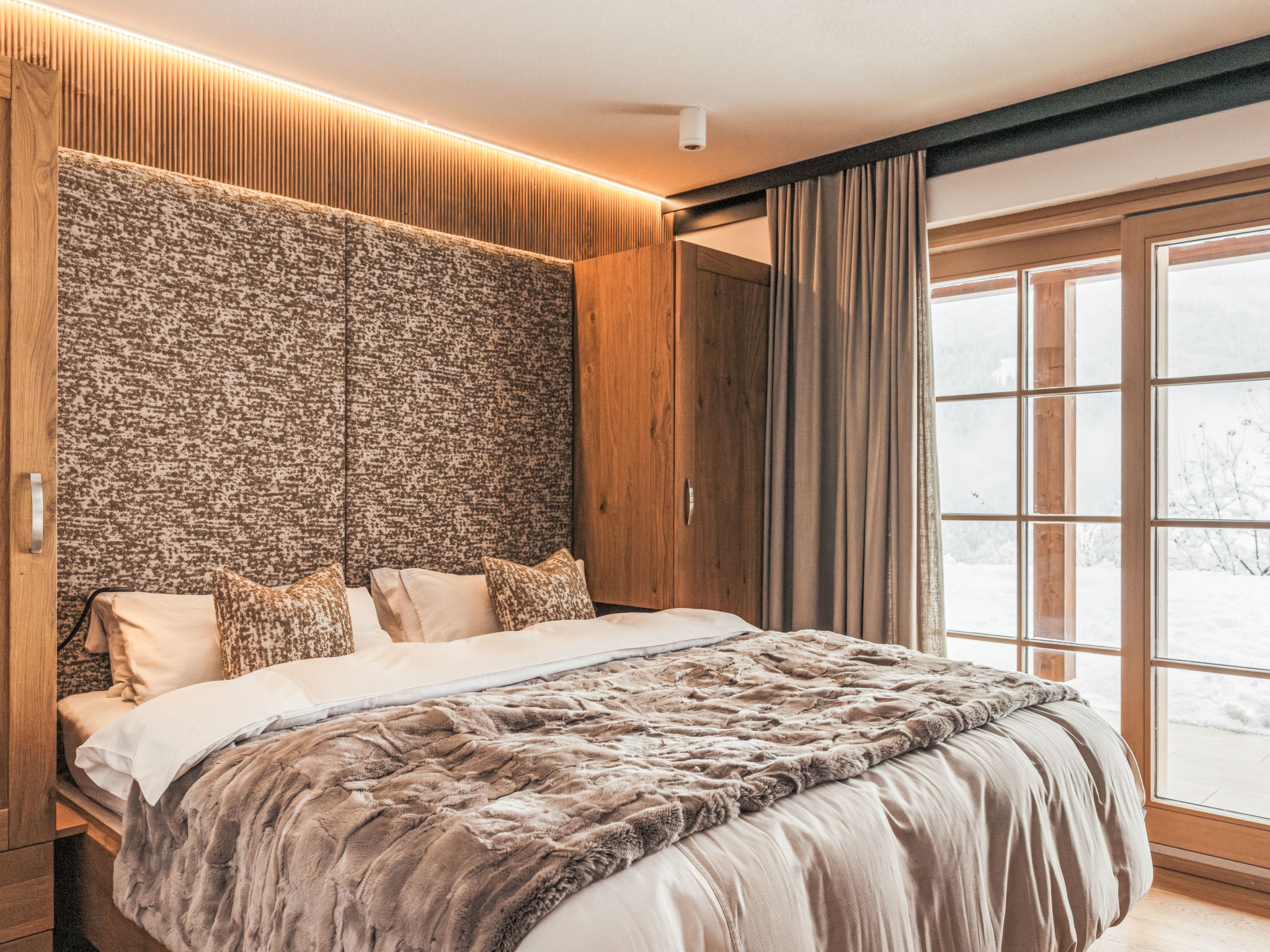 Photo of Royal Mountain Lodge