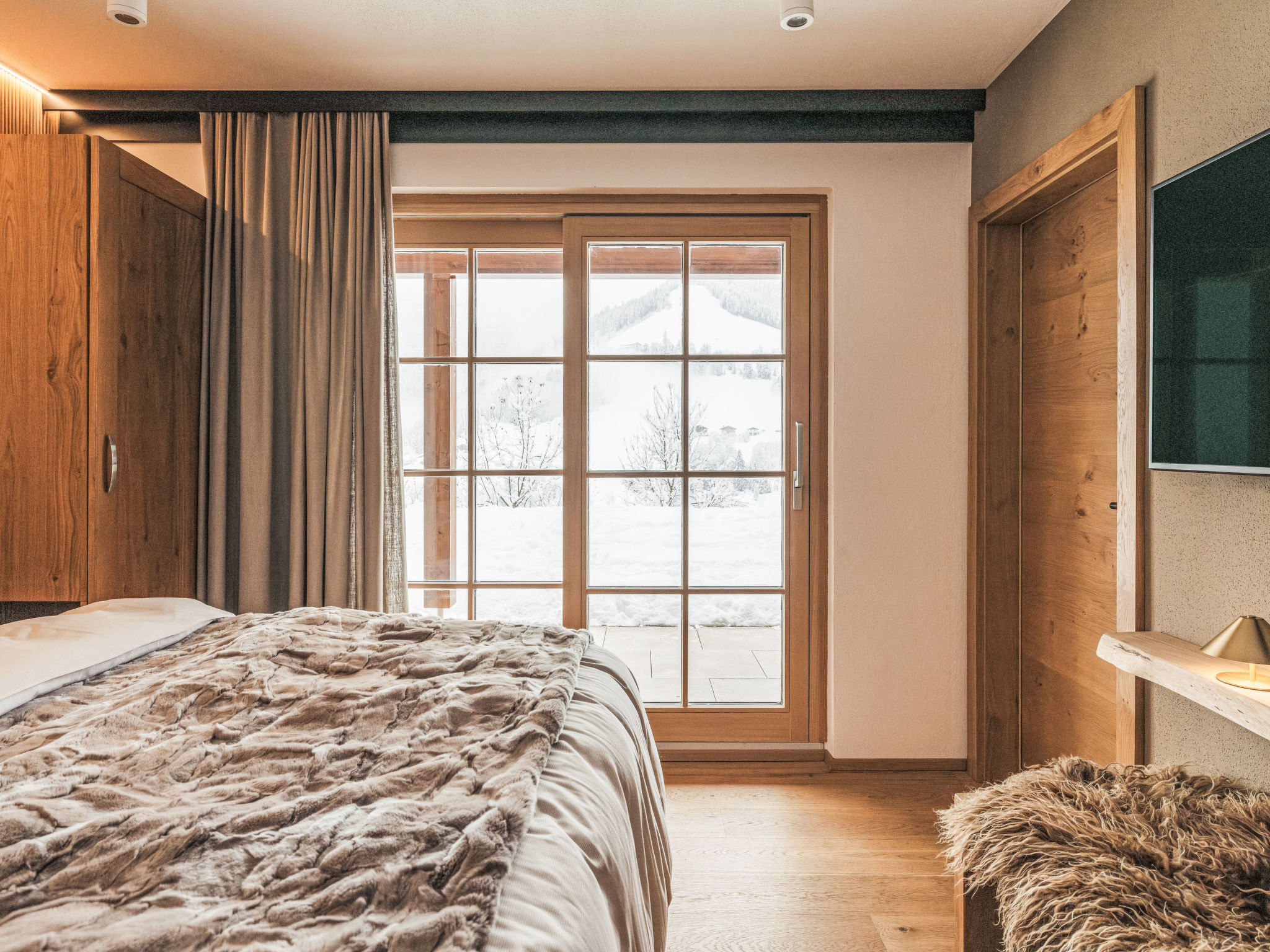 Photo of Royal Mountain Lodge