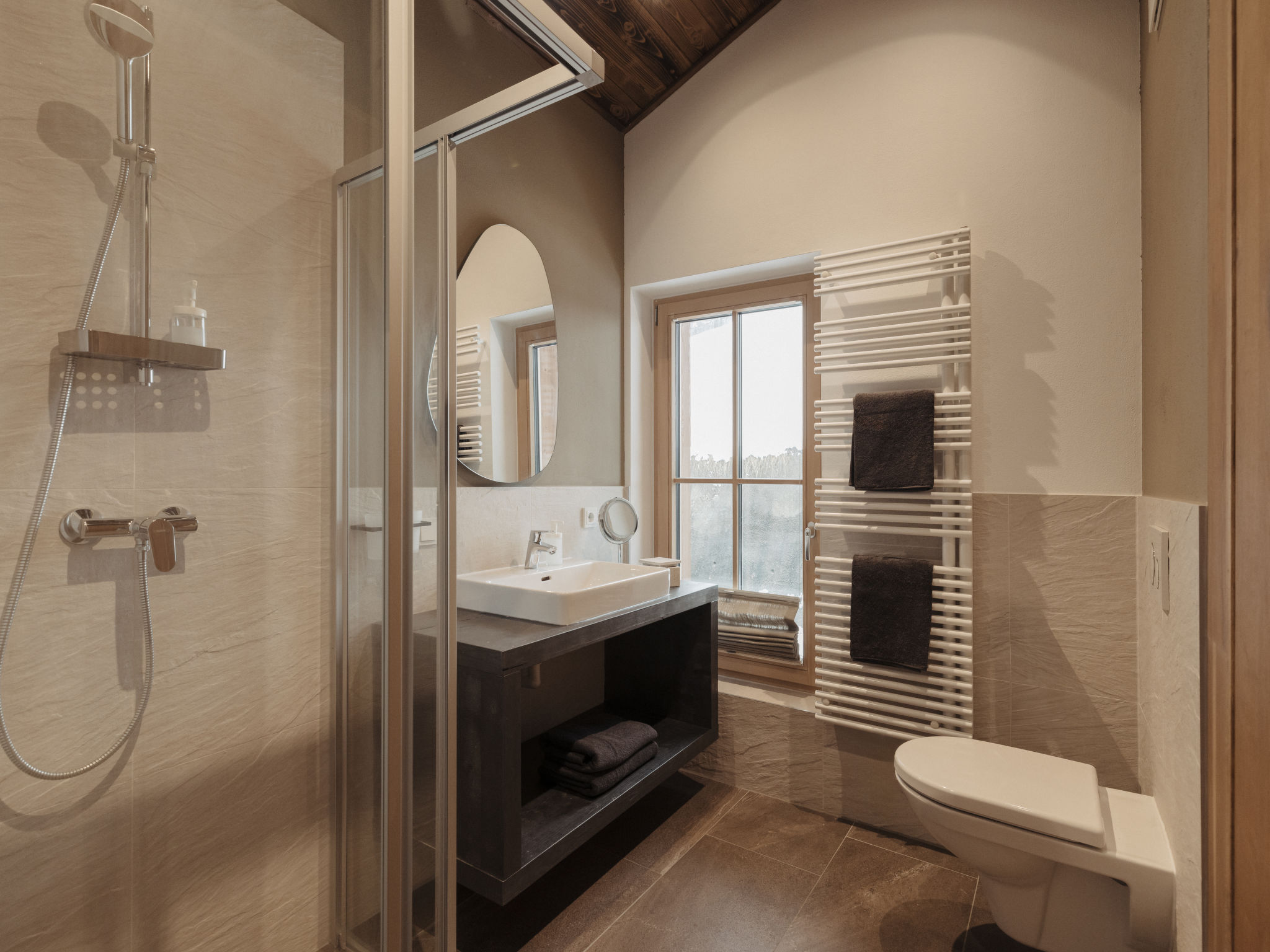 Photo of Royal Mountain Lodge