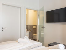 Ferienwohnung & Infinity Pool