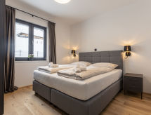 Ferienwohnung & Infinity Pool