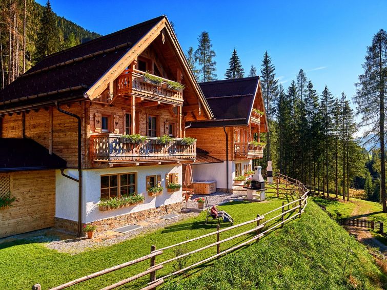 6-persoons vakantiehuis met open haard in Sankt Martin am Tennengebirge