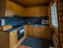 Vrijstaand chalet voor 6 bij de skipiste in Annaberg-Lungötz - thumbnail 3