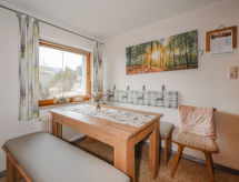 Zonnig chalet aan de voet van de Dachstein met tuin en bergzicht - thumbnail 3