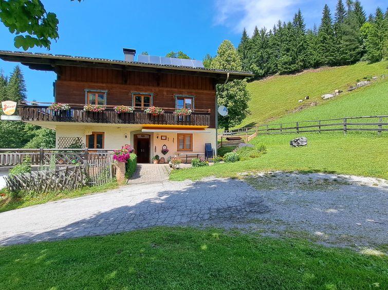 Search and Stay destination Filzmoos, Salzburg - Austria from AU$ 198. Bischofsmütze