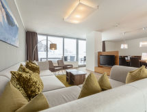 Penthouse mit 3 Schlafzimmern & Pool