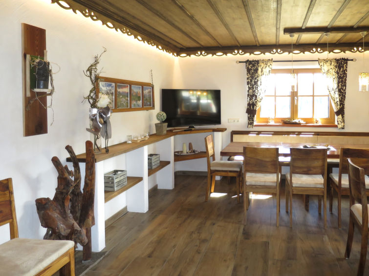 Search and Stay destination Forstau, Salzburg - Austria from AU$ 1,160. Aualm (FRT101)