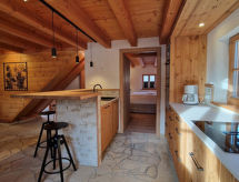 Alm Chalet Grosseck: Ruim 10-persoons chalet direct aan de skipiste in Mariapfarr - thumbnail 6