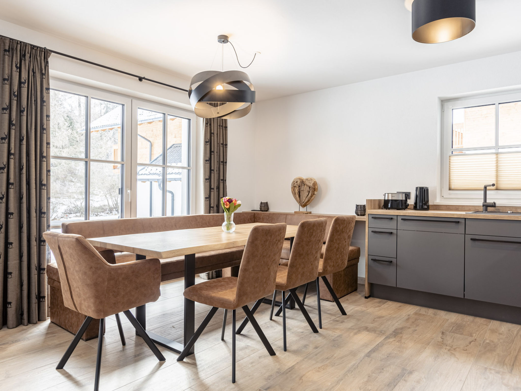 Kitchen / Dining Room