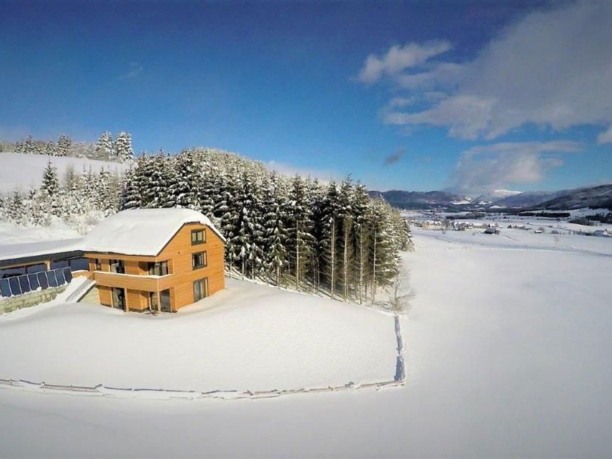Traumblick in Mauterndorf - Outside