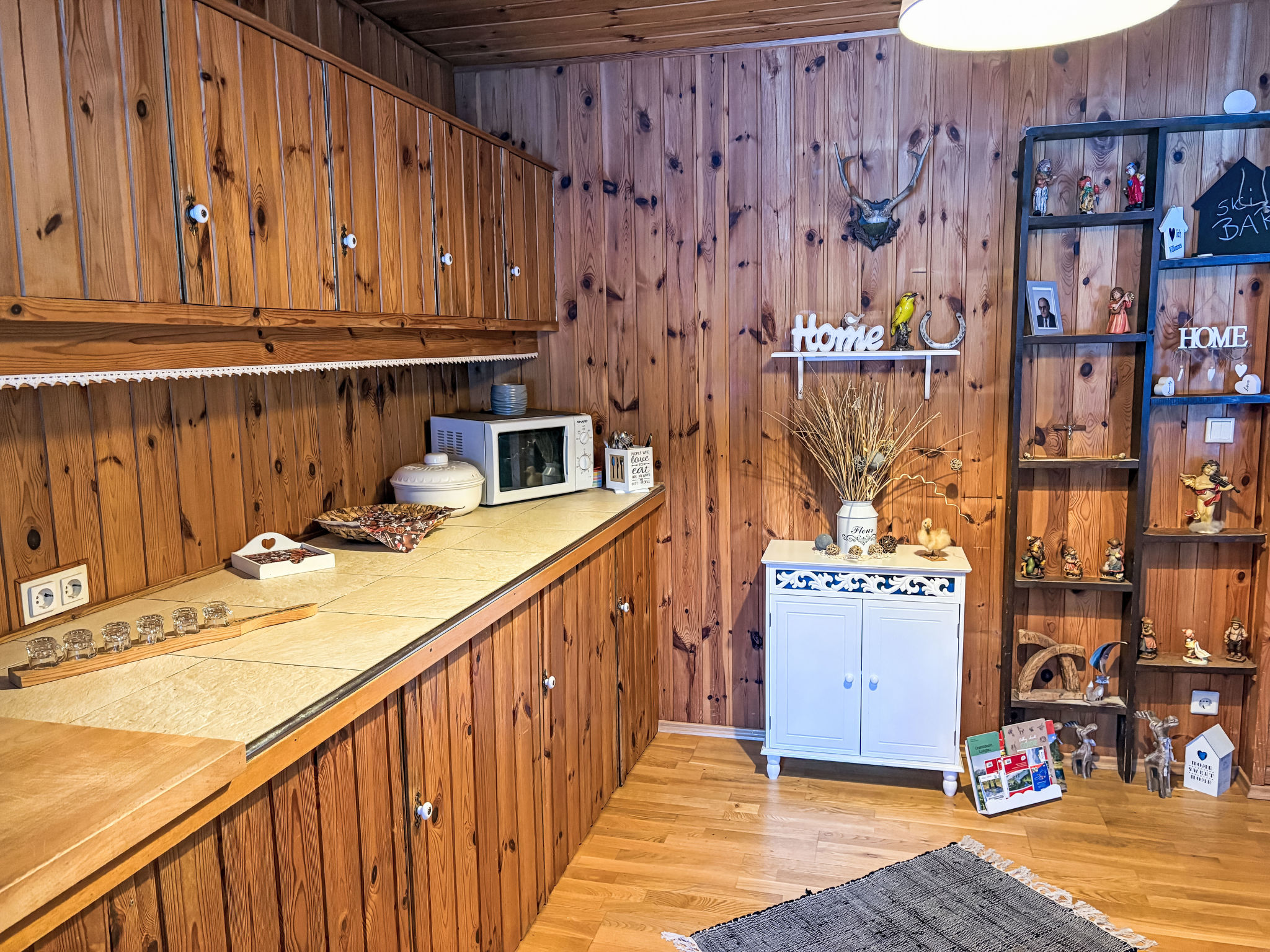 Forsthaus Chalet-Binnen