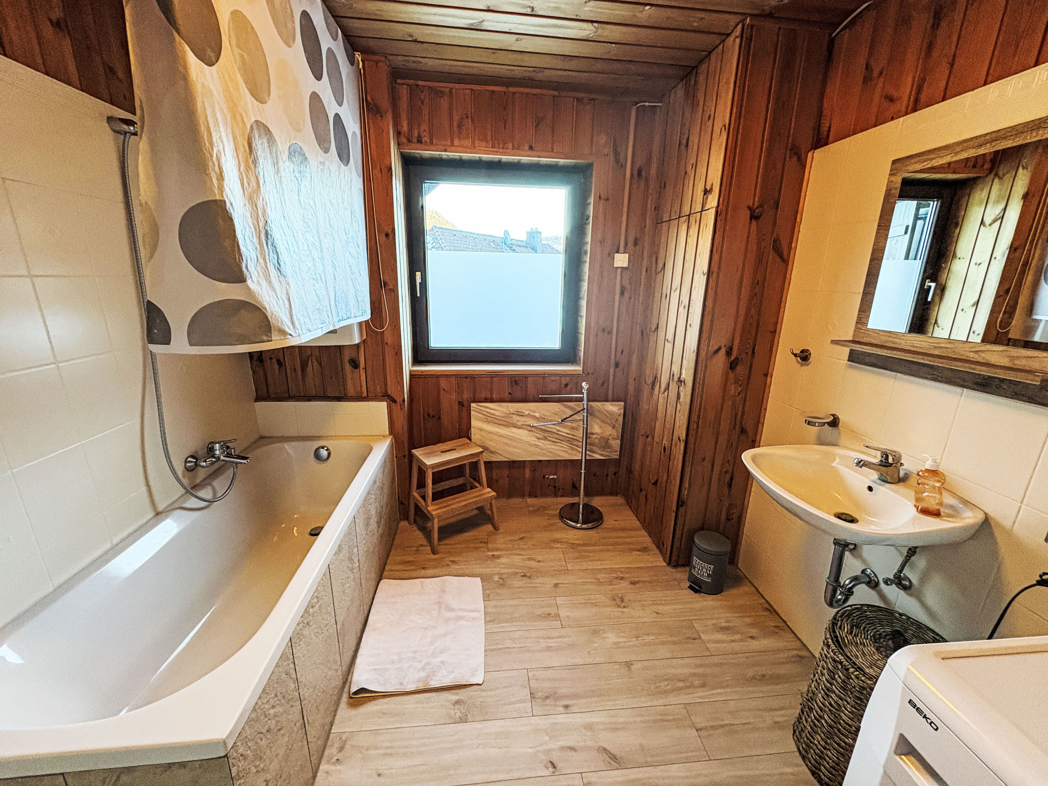 Forsthaus Chalet-Binnen