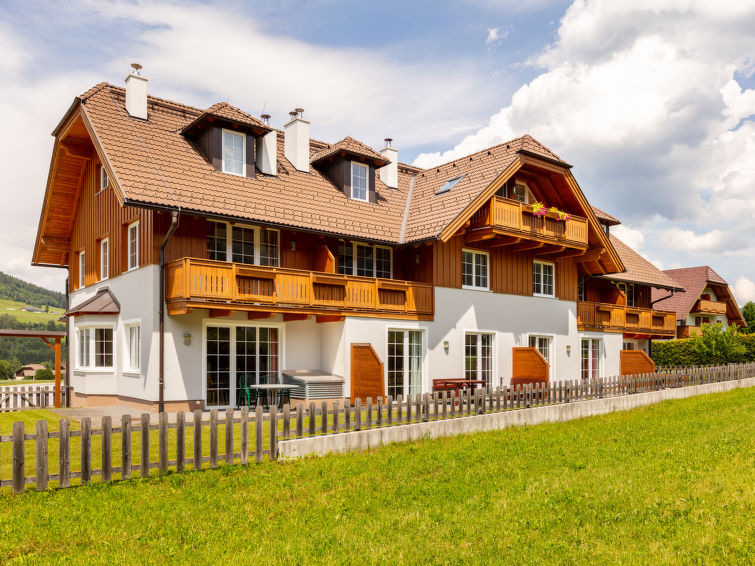Aan de piste: Modern appartement in Sankt Margarethen im Lungau in Sankt Margarethen im Lungau