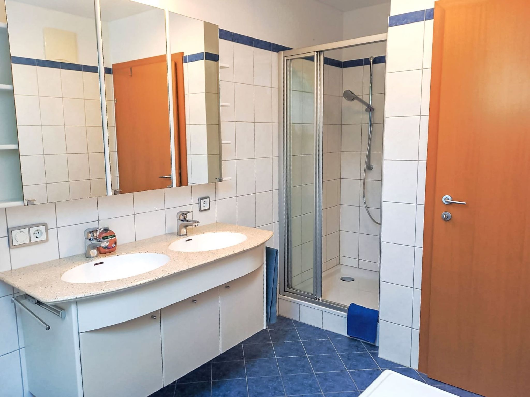 Chalet Astrid: vrijstaand aan de piste met sauna, hottub & uitzicht op de bergen - foto 18