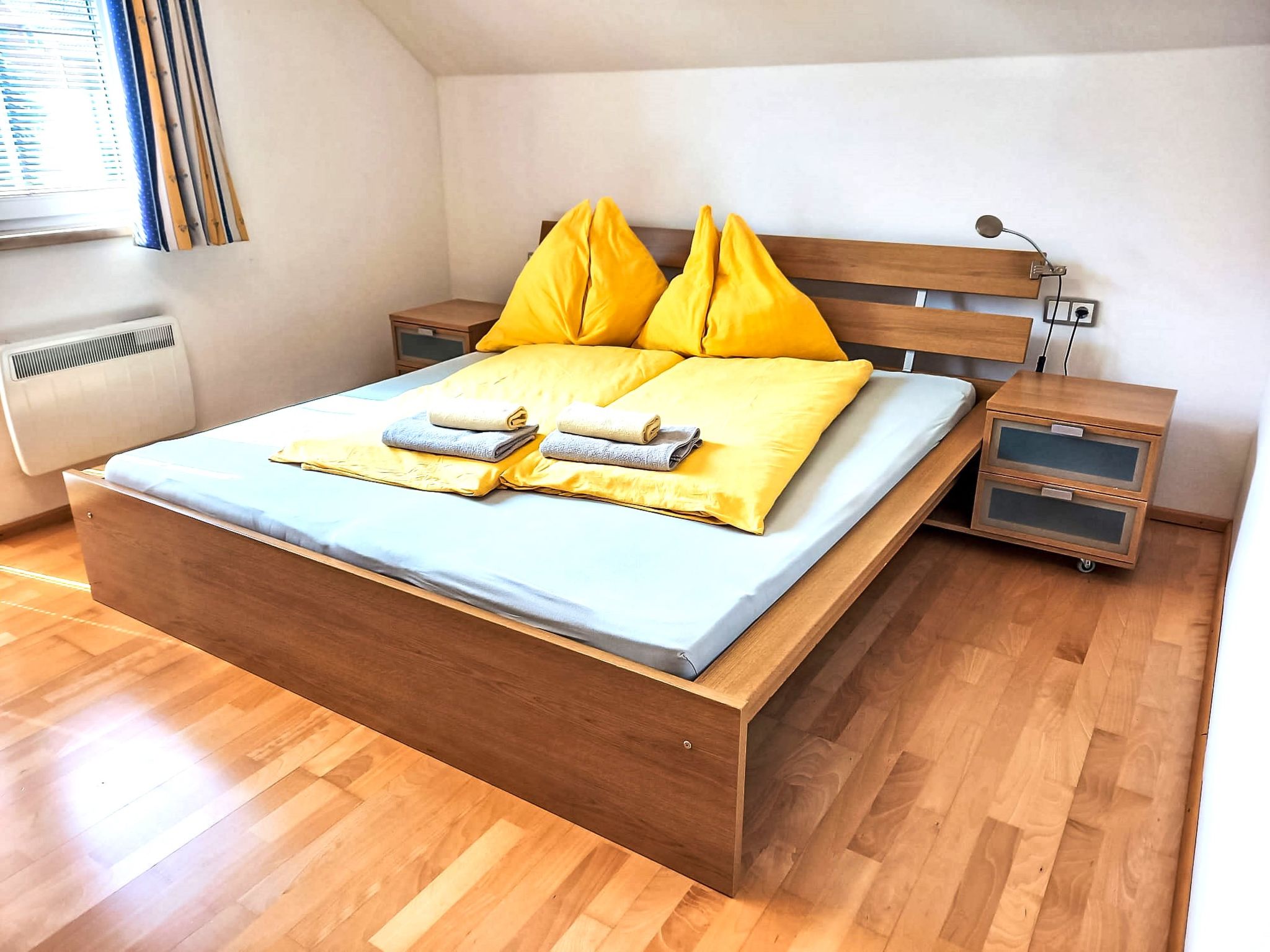 Chalet Astrid: vrijstaand aan de piste met sauna, hottub & uitzicht op de bergen - foto 5