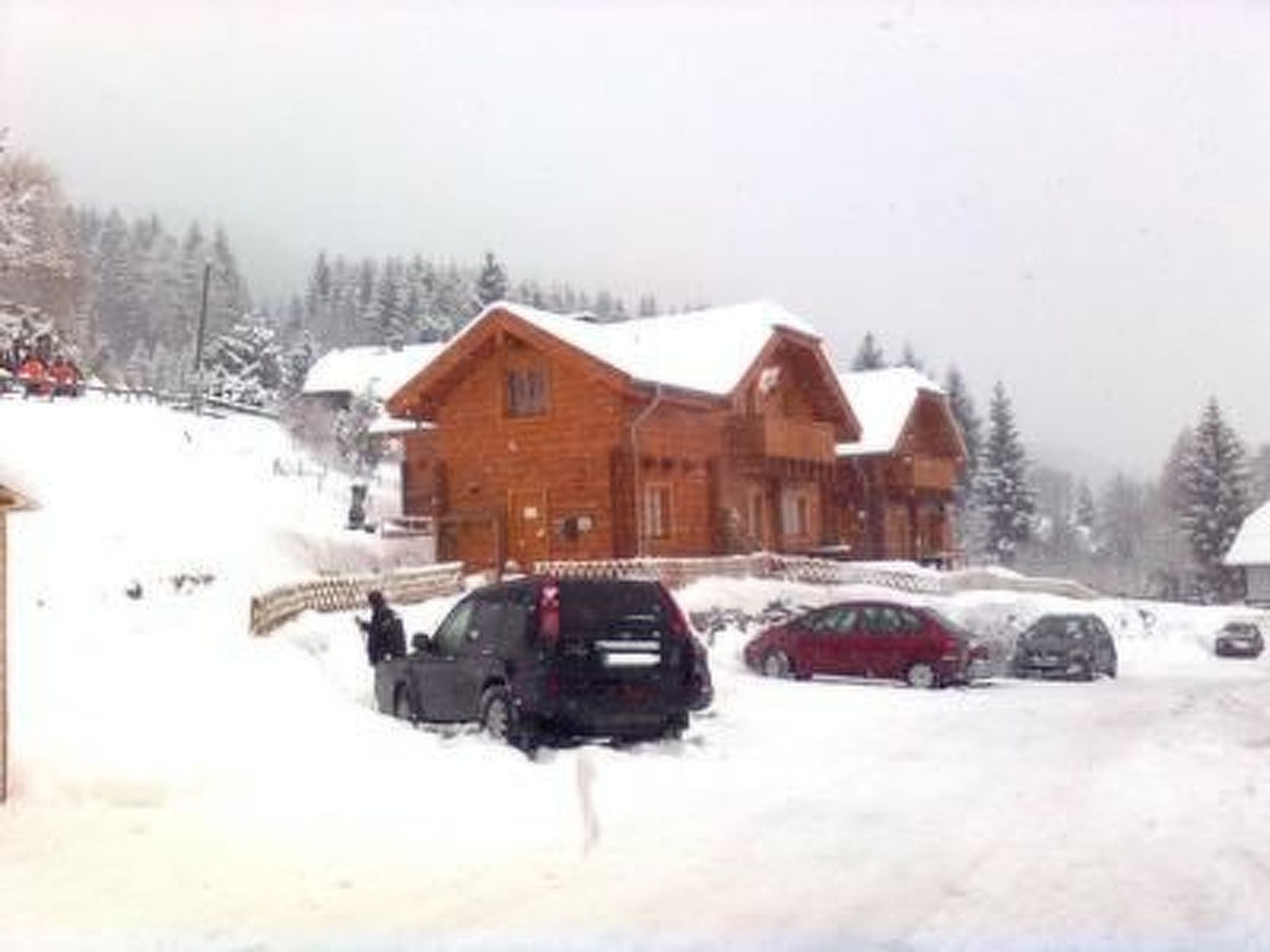 Schönes Ferienhaus in Holzblockbohle mit Sauna-Dedans