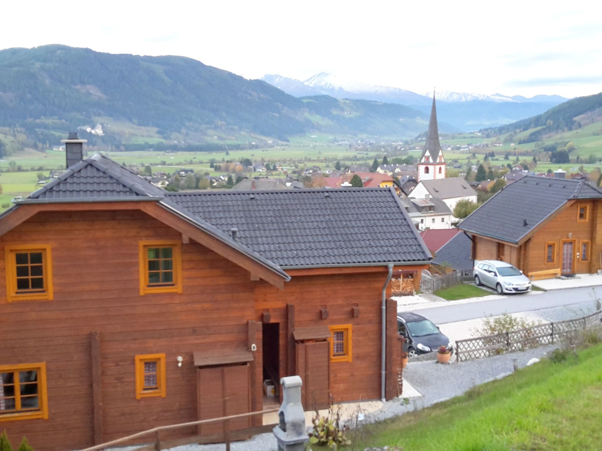 Komfortables Ferienhaus mit Galerie und Balkon-Dedans