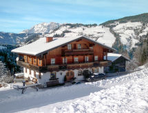 Bauernhof Hallmoos (WAR105)