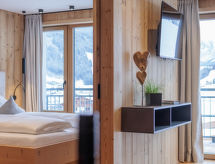 Mountain Suite Nr 102