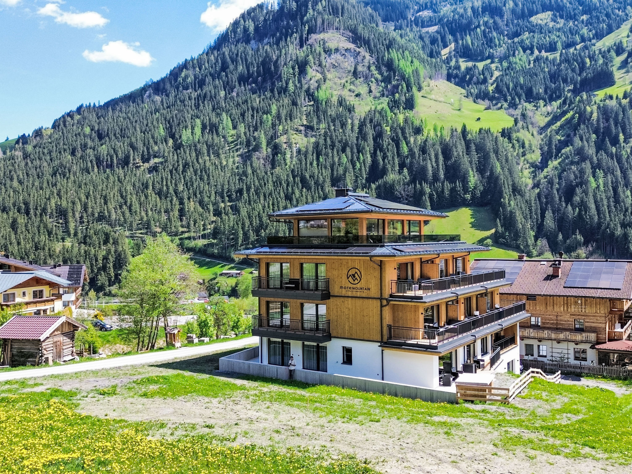 Mountain Suite Nr 102-Buiten