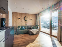 Mountain Suite Nr 103