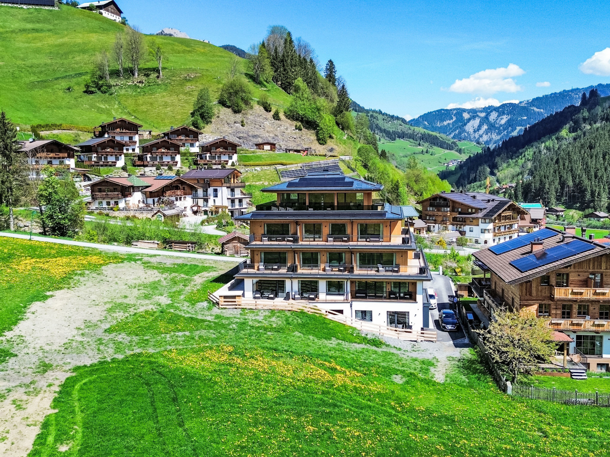 Mountain Suite Nr 201-Outside