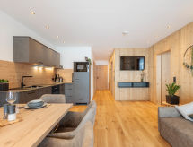 Mountain Suite Nr 202