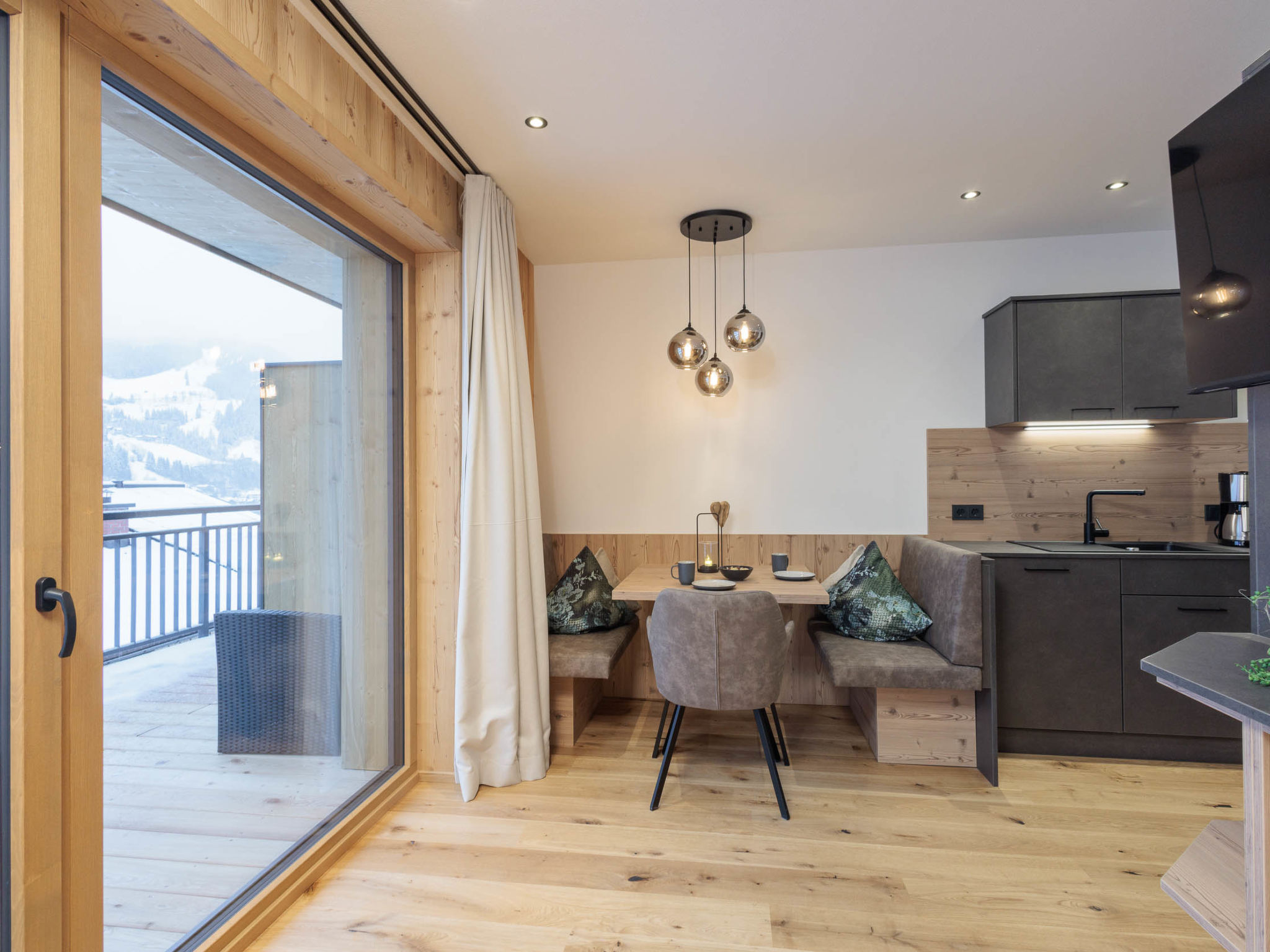 Mountain Studio Nr 204: Modern luxe studio in nieuw skigebouw direct aan piste - foto 3