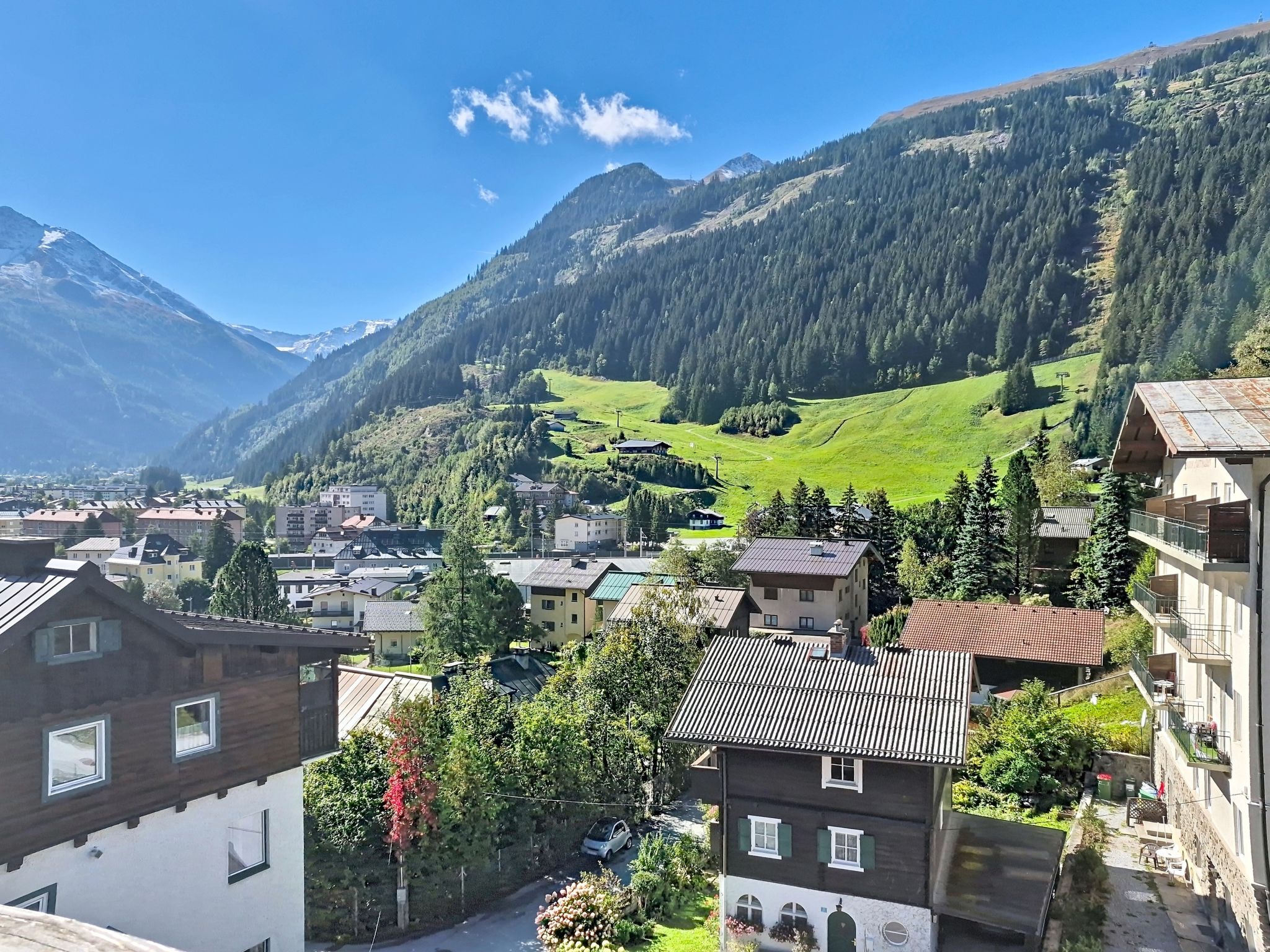 Haus Enzian - Draußen
