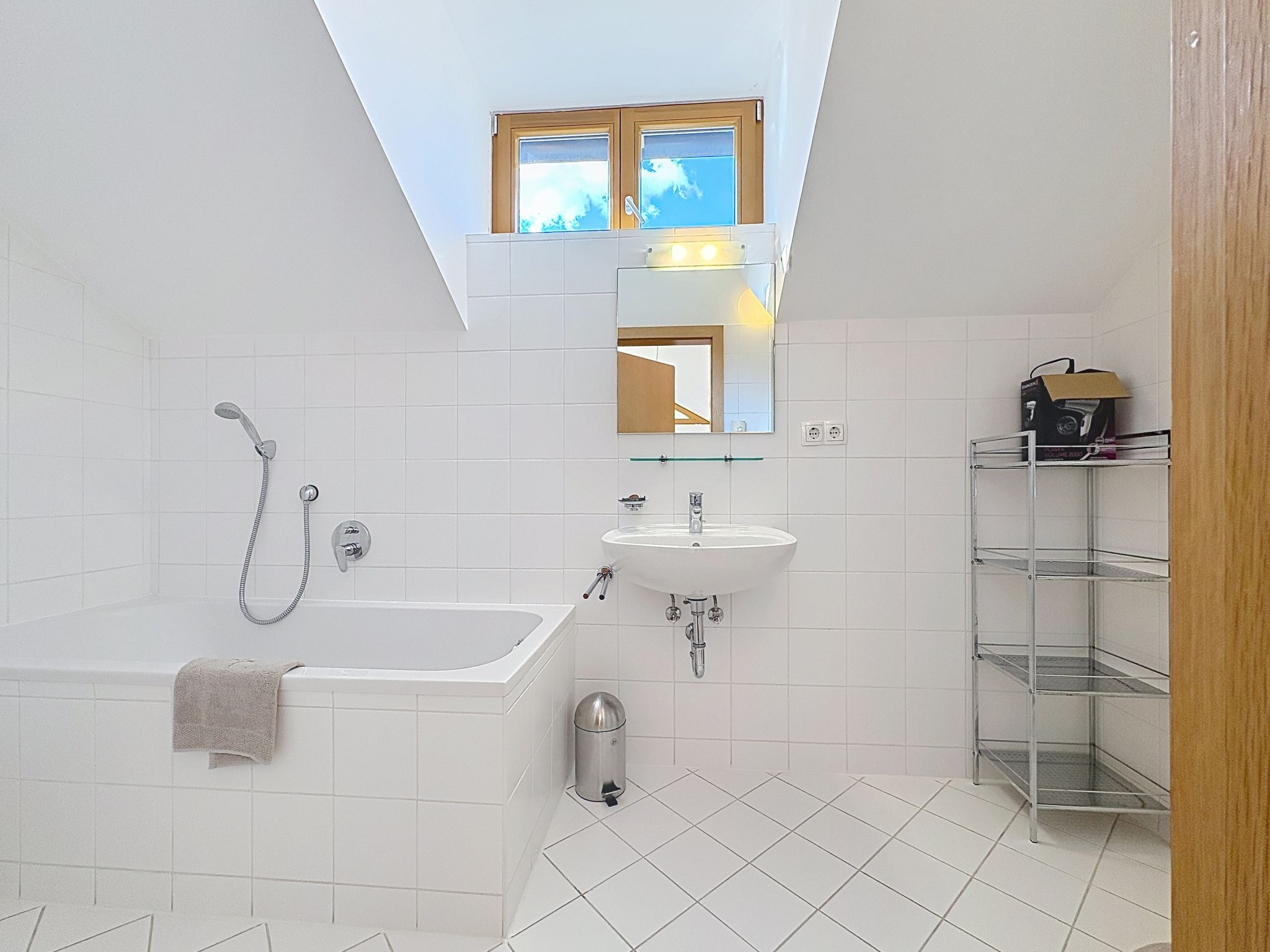 Family Comfort by SMR with Pool and Spa - Binnen