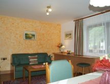 Vrijstaand vakantiehuis in Rauris met terras, tuin en bergzicht - thumbnail 4