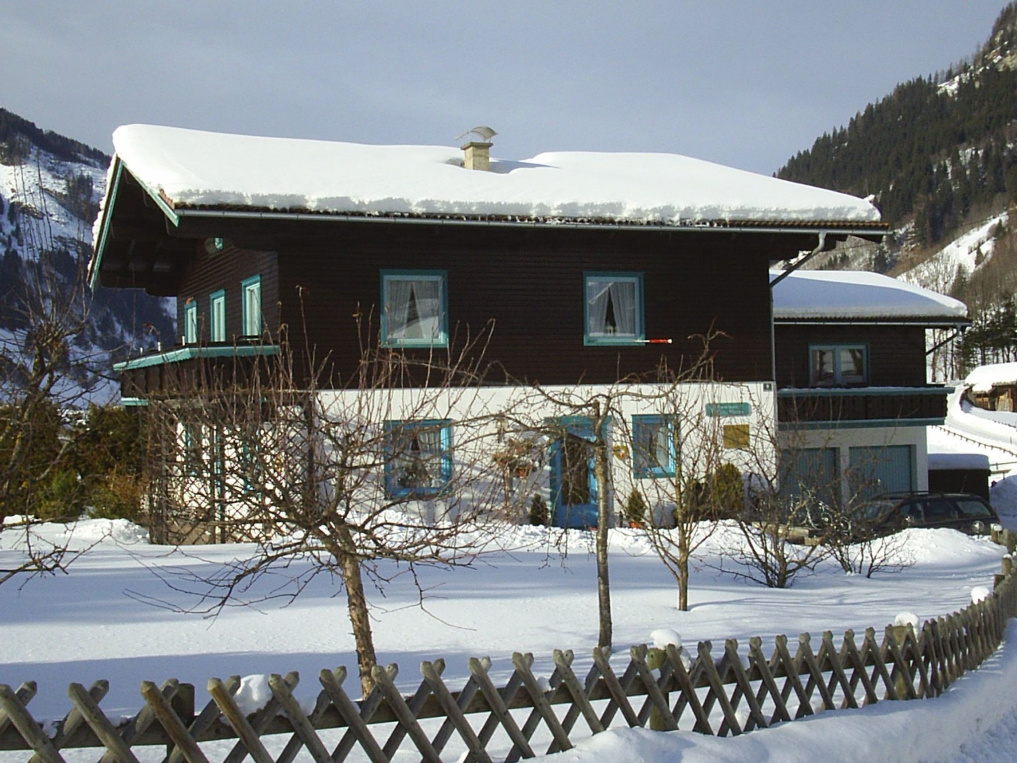 Vrijstaand vakantiehuis in Rauris met terras, tuin en bergzicht - foto 2