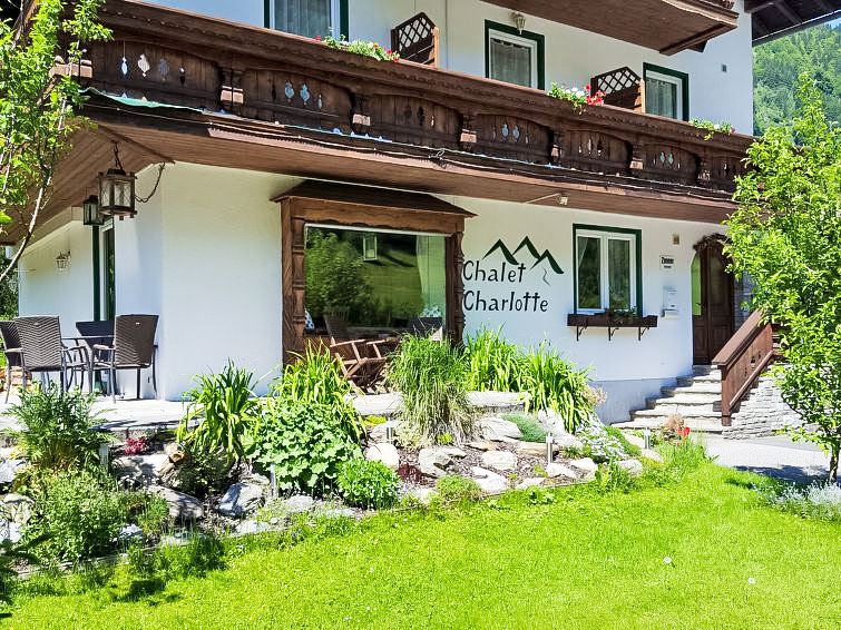 Bergzicht en ruimte: Chalet Charlotte in Bruck voor 18 personen in Bruck