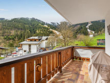 Schihütte: Knus appartement direct aan de piste in Zell am See - thumbnail 2