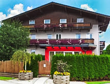 Sauna en bergzicht in appartement Rupertus in Zell am See - thumbnail 1